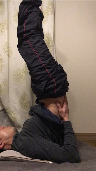 ショルダースタンドスクワット